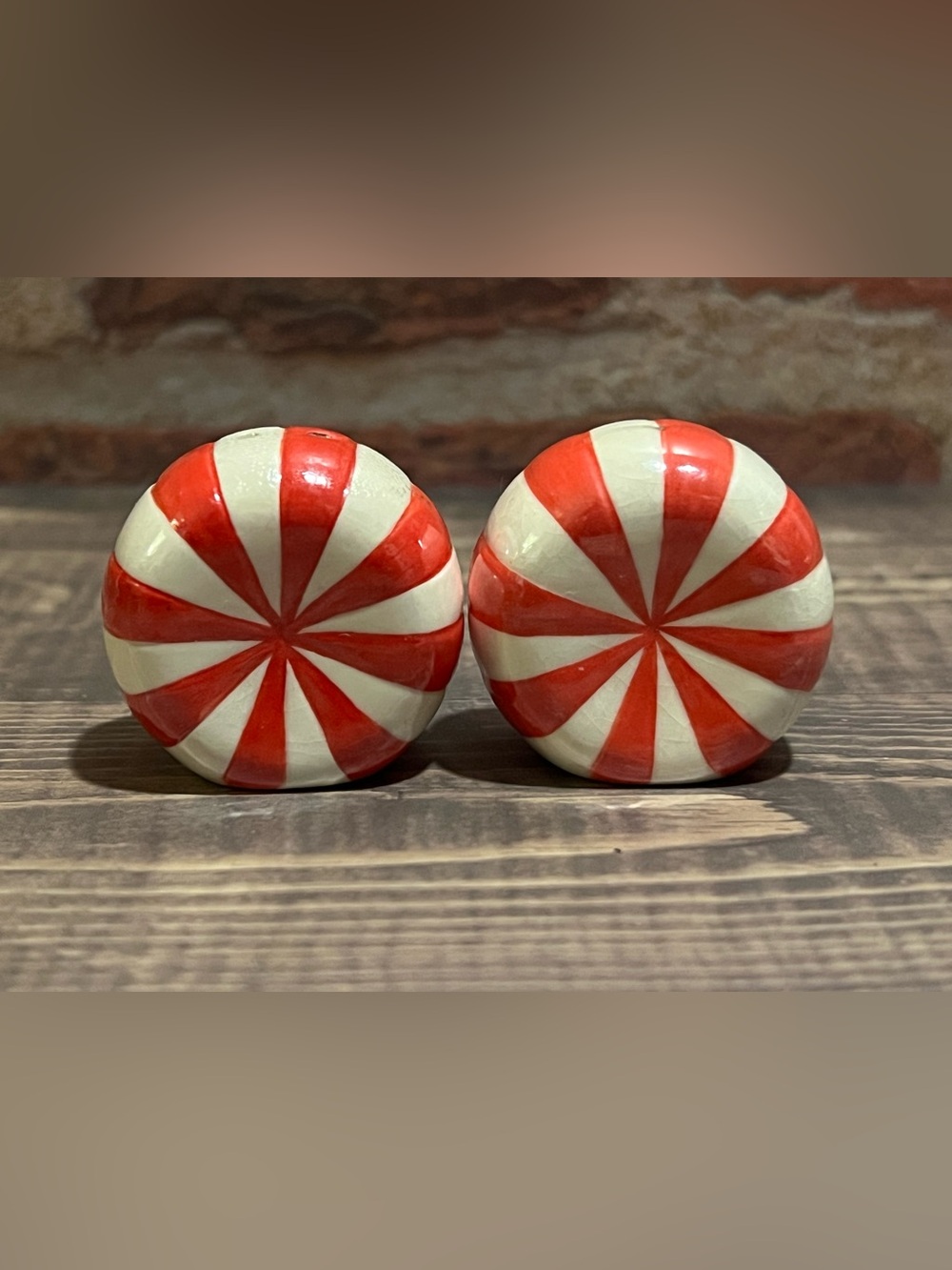 Vintage Peppermint Candy Salt & Pepper Shakers Red White Ceramic Christmas